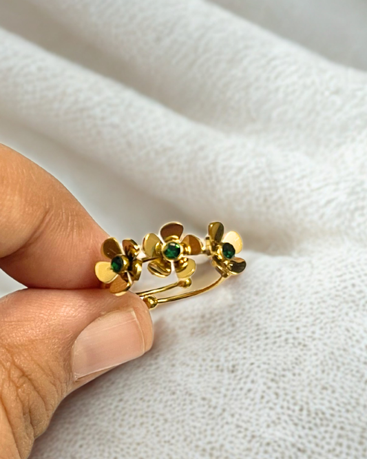 KLYAA 18K Bloom Trio Ring – gold plated anti-tarnish floral design with green stone accents