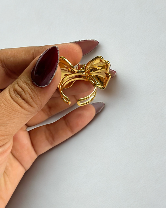 KLYAA Golden Bow Ring – 18K Gold-Plated Anti-Tarnish Elegant Ring”