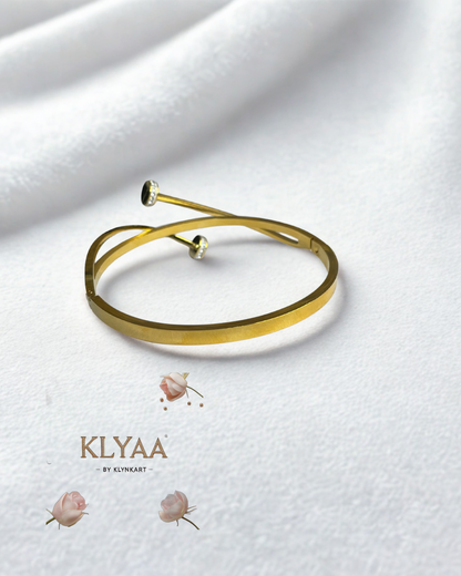 Twist Nail Luxe Bracelet – 18K Gold Plated Anti-Tarnish Criss-Cross Nail Bracelet with Stone Studded Tips by KLYAA