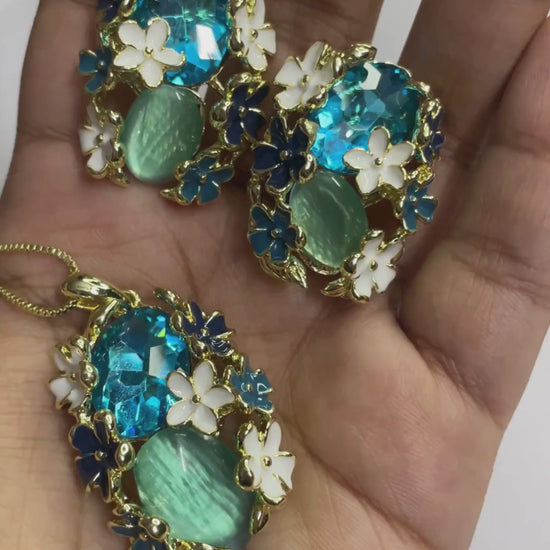 Ocean Empress 18K gold plated crystal floral pendant with dual-tone chain – anti-tarnish finish by KLYAA