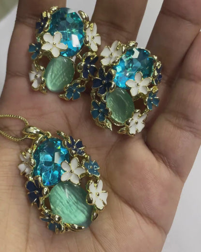 Ocean Empress 18K gold plated crystal floral pendant with dual-tone chain – anti-tarnish finish by KLYAA