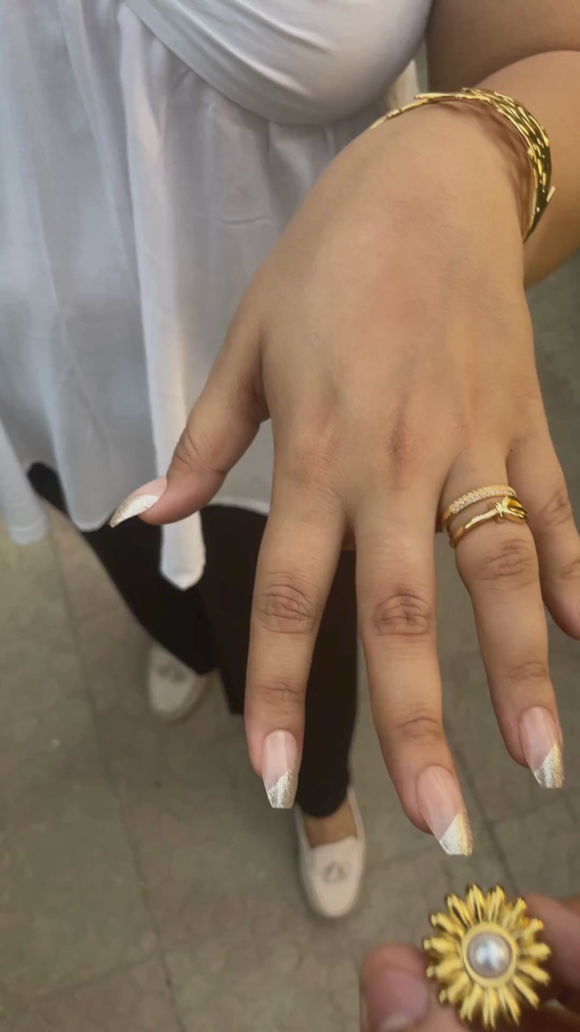 Golden Daisy Bloom Cocktail Anti-Tarnish Ring KLYAA